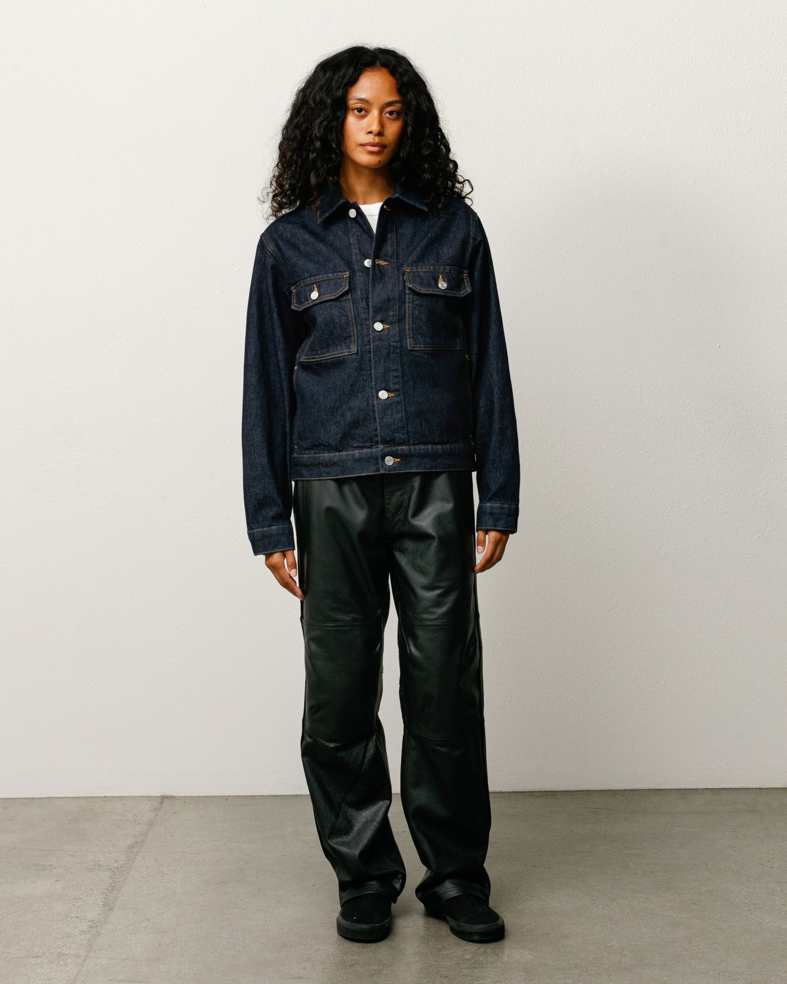 DENIM TRUCKER JACKET