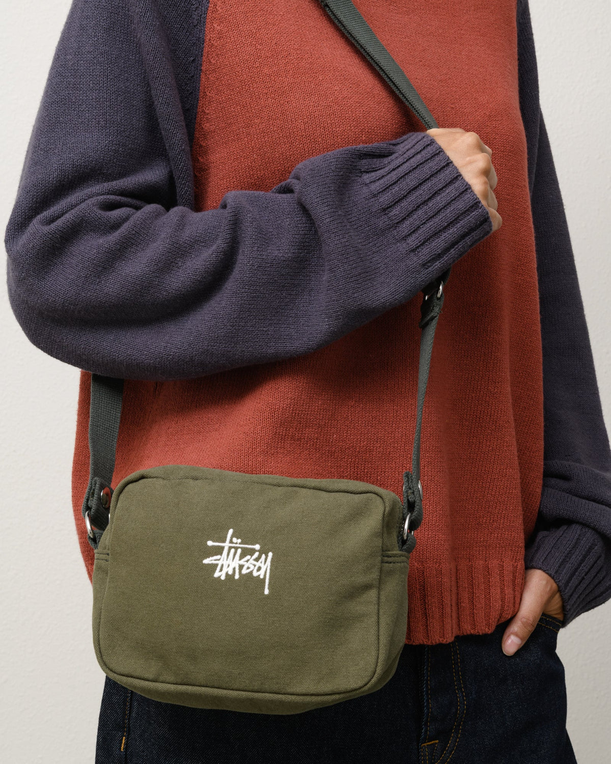 CANVAS POUCH